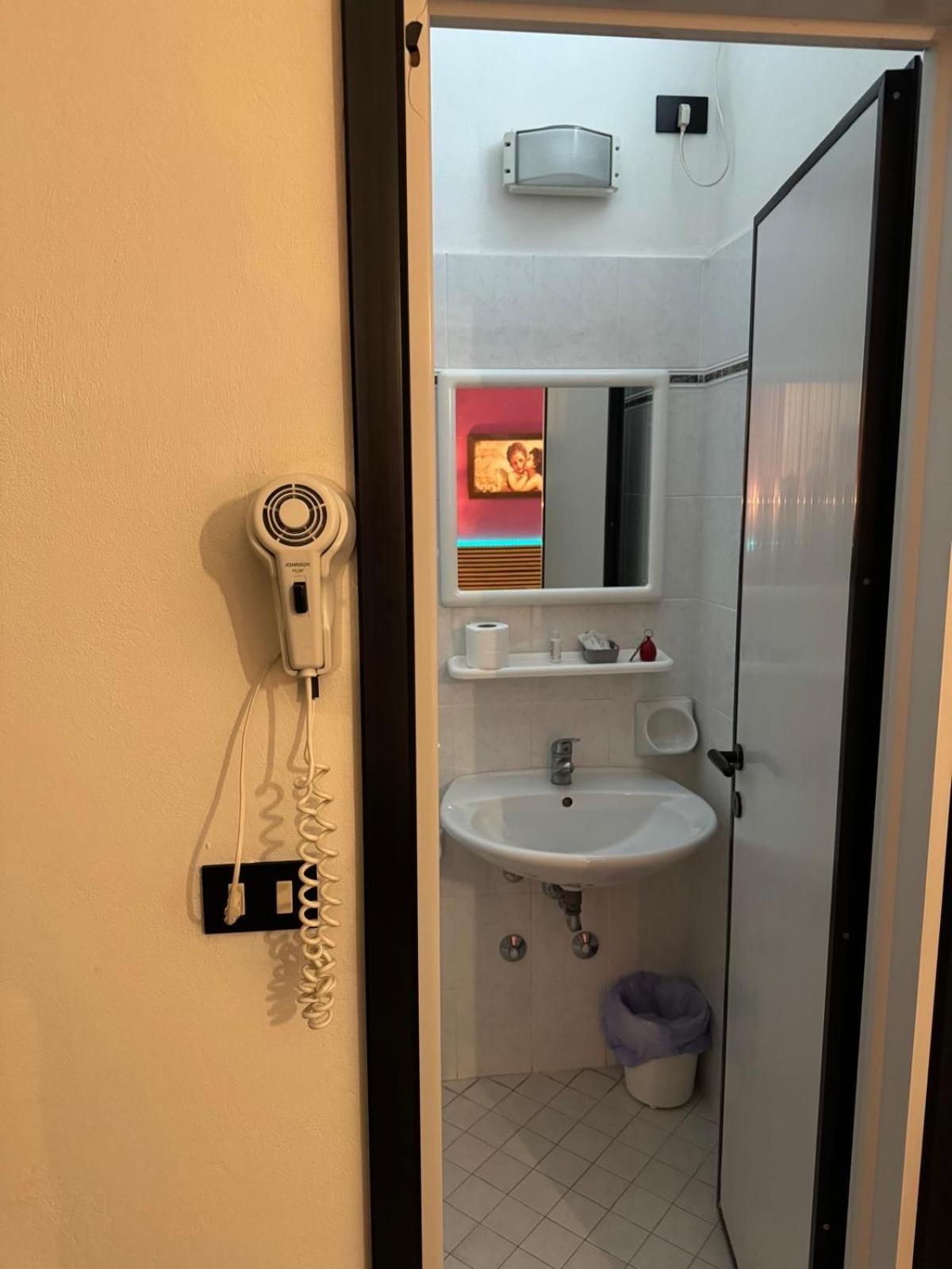 Hotel New Liston 里米尼 外观 照片